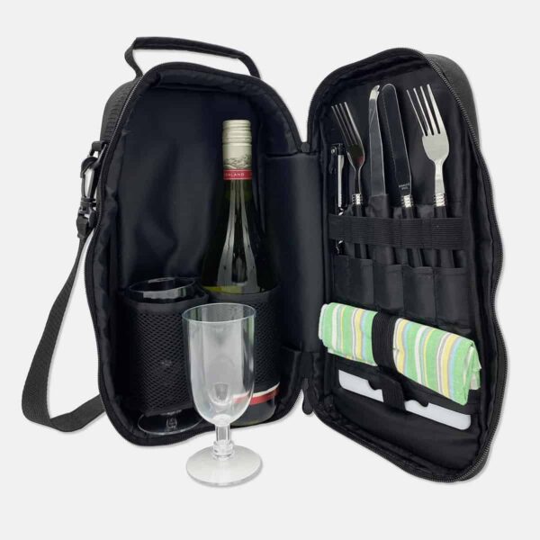 Kimberley Cooler Bag Wine & Cheese Set. H-D572